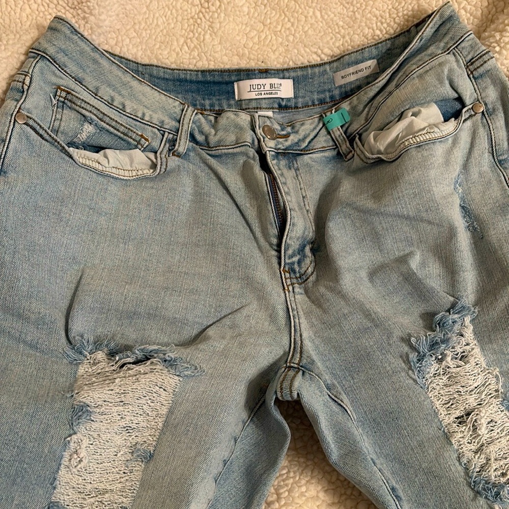 Judy Blue Tear Jeans